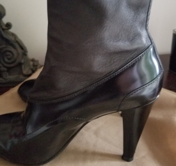 New TOD'S patent sock booties sz 8 - Picture 3 of 16